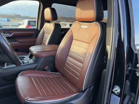 Used 2024 GMC Sierra 2500 Denali Ultimate image 16