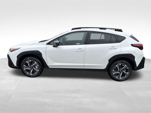 Used 2026 Subaru Crosstrek 2.0i Premium AWD/4WD image 4