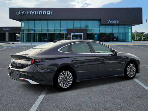New 2026 Hyundai Sonata Limited FWD image 27