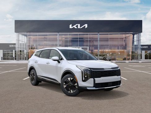 New 2026 Kia Sportage LX image 1