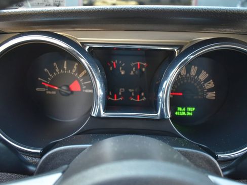 Used 2005 Ford Mustang GT image 26
