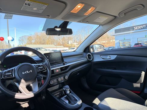 Certified 2023 Kia Forte LXS image 15