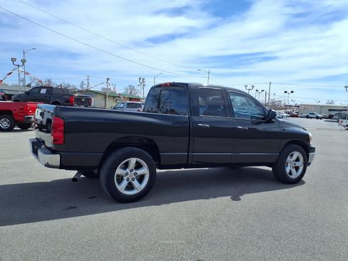 Used 2008 Dodge Ram 1500 Truck SLT w/ Popular Equipment Group image 18