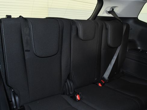 Used 2023 Subaru Ascent Premium w/ Convenience Package image 25