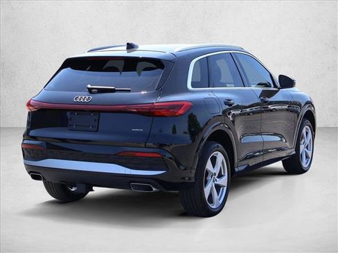 Used 2025 Audi Q5 Premium Plus AWD/4WD image 5