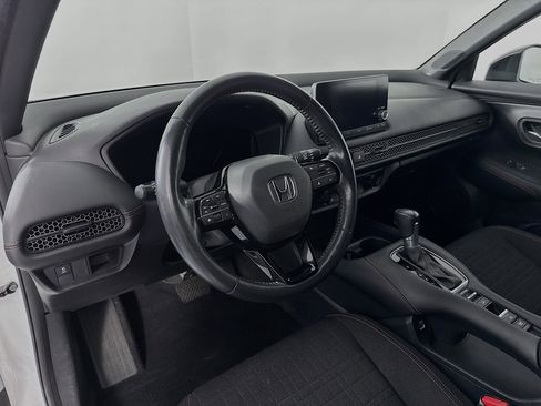 Certified 2023 Honda HR-V Sport image 9