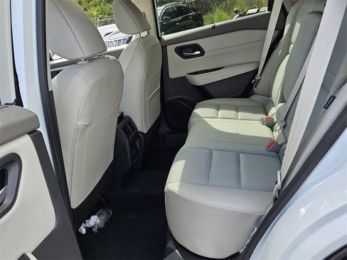 New 2026 Nissan Rogue SV w/ SV Premium Package image 5