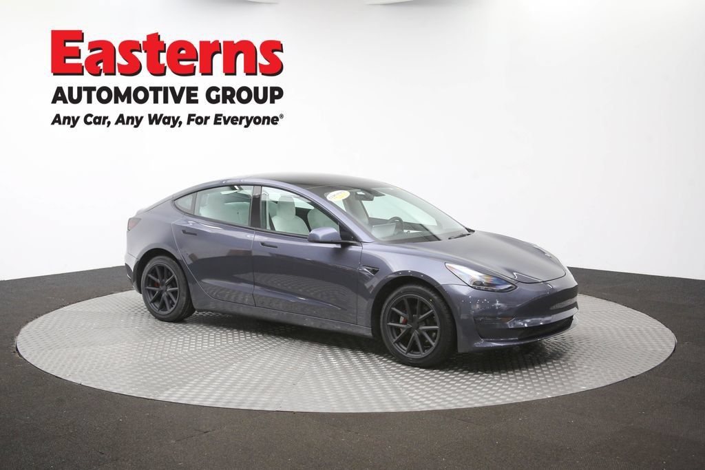 Used 2023 Tesla Model 3 Standard Range RWD image 43