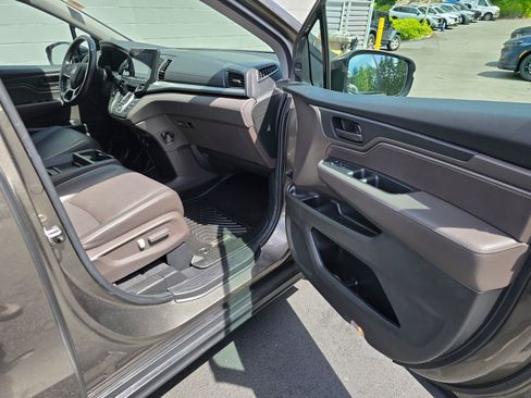 Used 2019 Honda Odyssey EX-L image 12