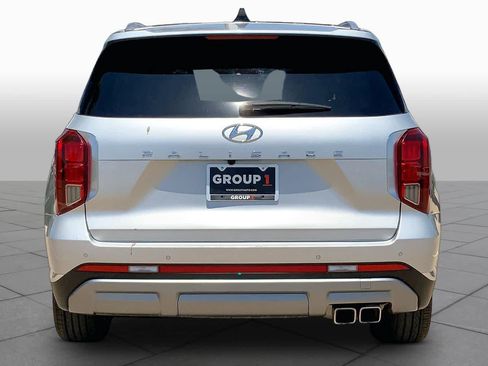 Used 2024 Hyundai Palisade Limited FWD image 5