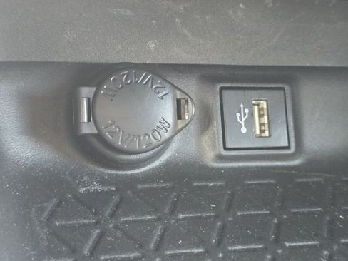 Certified 2024 Toyota RAV4 LE AWD/4WD image 27