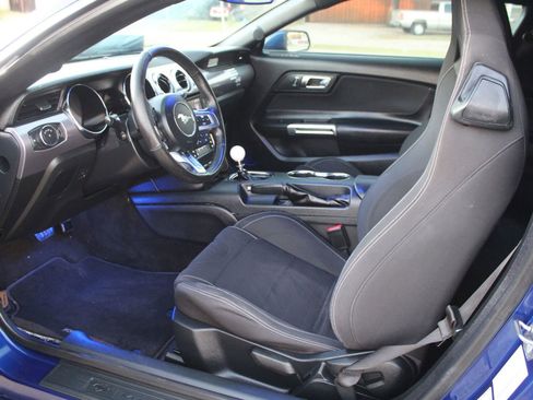 Used 2015 Ford Mustang Coupe image 19
