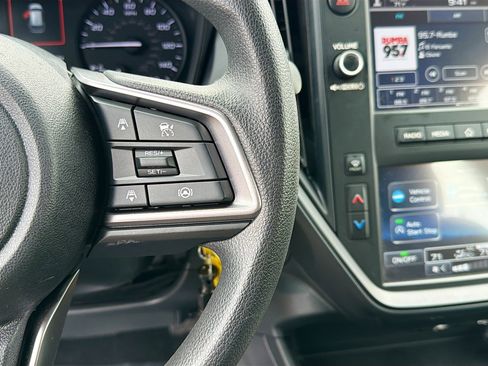 Certified 2024 Subaru Impreza 2.0i image 34