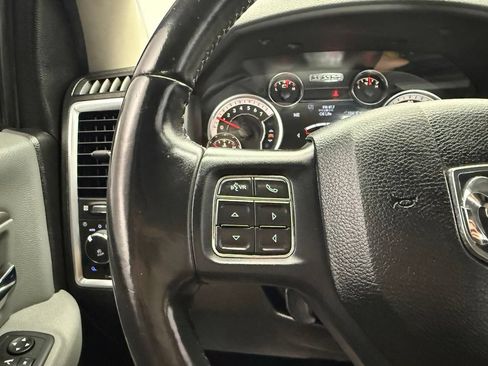 Used 2019 RAM 1500 Big Horn AWD/4WD image 45