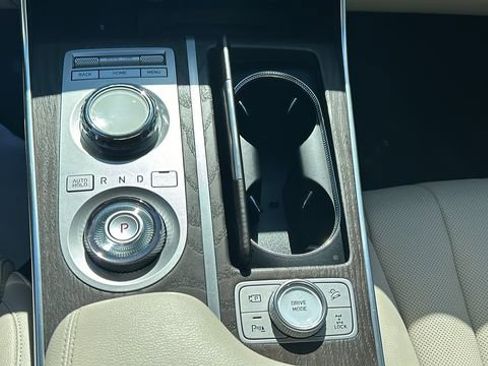 Used 2024 Genesis GV80 2.5T AWD/4WD image 22
