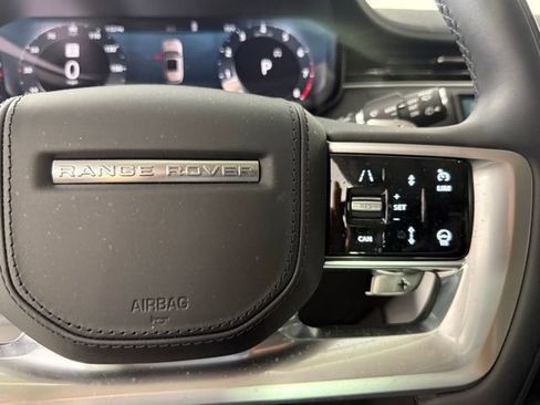 New 2025 Land Rover Range Rover SE AWD/4WD image 19