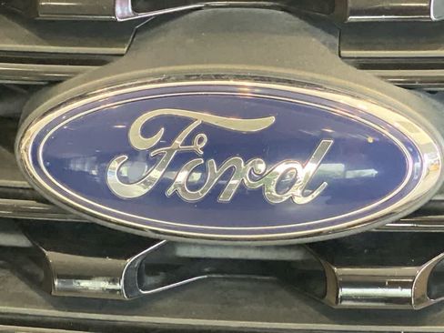 Used 2017 Ford Explorer Sport AWD/4WD image 10