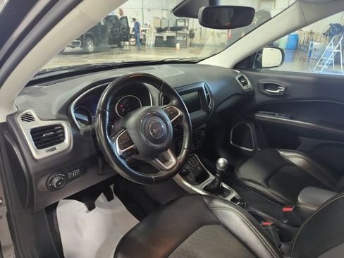 Used 2020 Jeep Compass Latitude w/ Cold Weather Group image 12