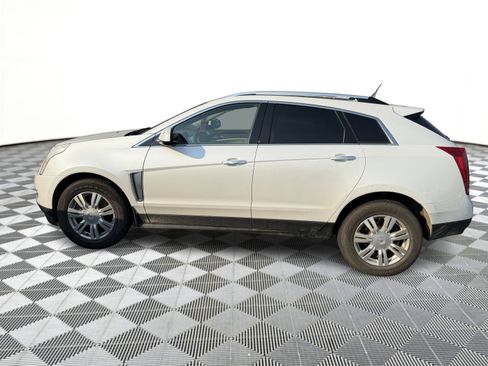 Used 2015 Cadillac SRX Luxury AWD/4WD image 2