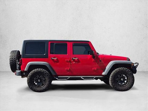 Used 2014 Jeep Wrangler Unlimited Rubicon w/ Connectivity Group AWD/4WD image 4