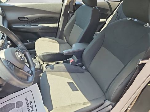 Used 2025 Nissan Kicks Play S FWD image 12