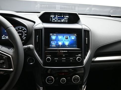 Used 2024 Subaru Forester Premium image 12