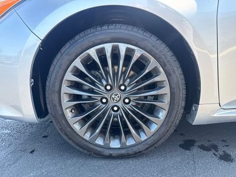 Used 2017 Toyota Avalon Touring w/ All Weather Liner Package FWD image 10