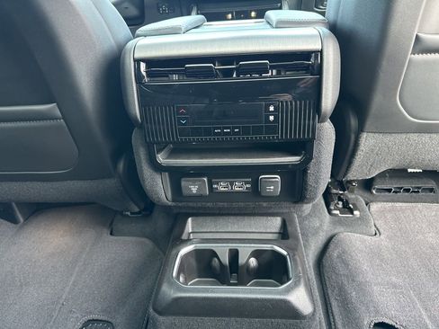 New 2026 Jeep Grand Wagoneer L w/ Premium Group I image 57