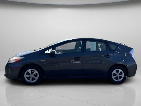Used 2015 Toyota Prius Two FWD image 8