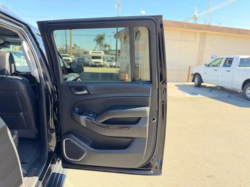 Used 2019 Chevrolet Suburban LT w/ Max Trailering Package image 29