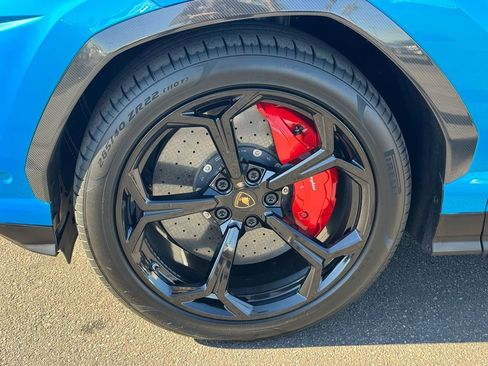 Used 2020 Lamborghini Urus Base image 10