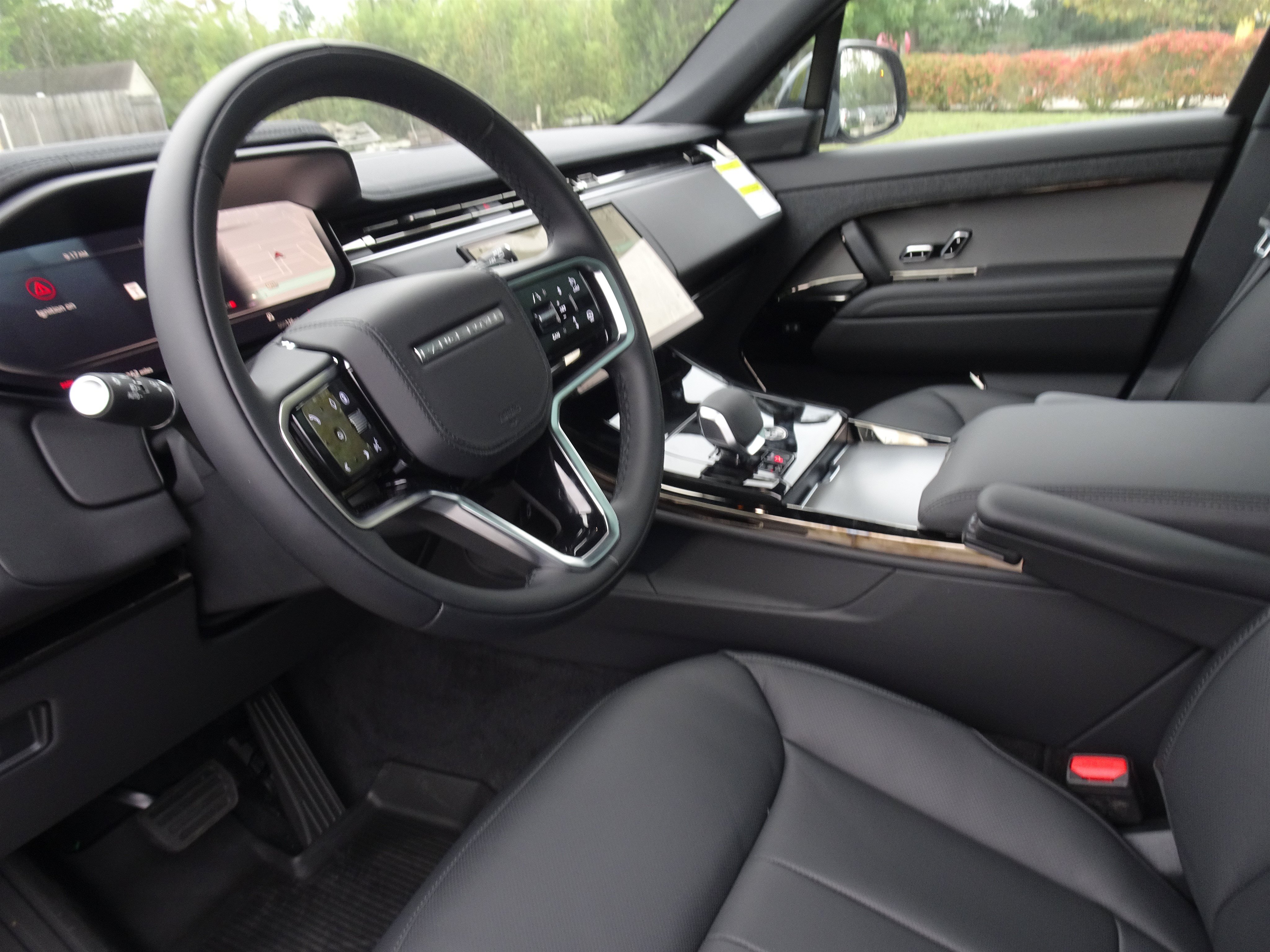 New 2027 Land Rover Range Rover Sport SE AWD/4WD image 13