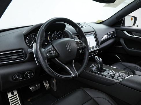 Certified 2022 Maserati Levante Modena S AWD/4WD image 15