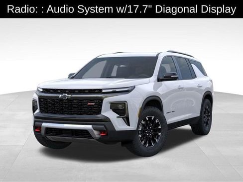 New 2026 Chevrolet Traverse Z71 w/ Enhanced Driving Package AWD/4WD image 7