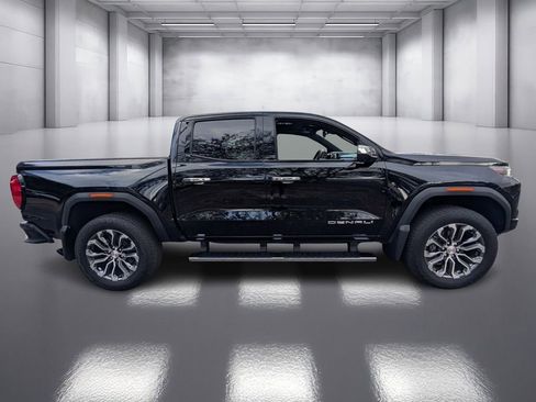 Used 2023 GMC Canyon Denali AWD/4WD image 4