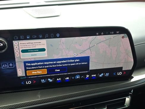 Used 2025 Chevrolet Traverse High Country FWD image 34