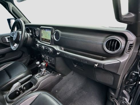 Used 2022 Jeep Wrangler Unlimited Rubicon 4xe w/ Cold Weather Group AWD/4WD image 33