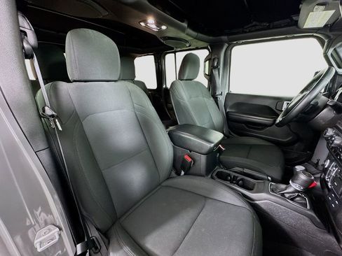 Used 2021 Jeep Wrangler Unlimited Sport image 30