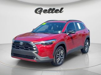 Used 2026 Toyota Corolla Cross XLE w/ Convenience Package FWD video 1