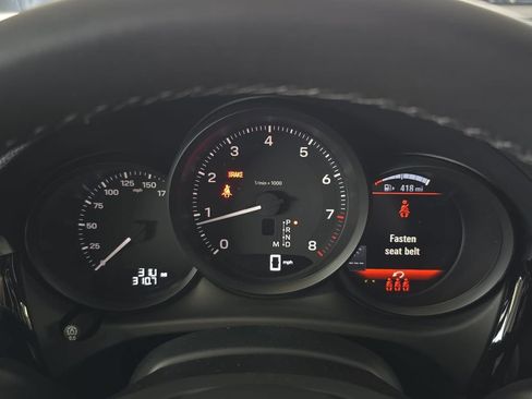 Used 2026 Porsche Macan AWD/4WD image 6