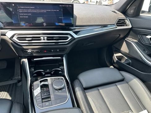 Used 2023 BMW 330i xDrive Sedan w/ Premium Package AWD/4WD image 13