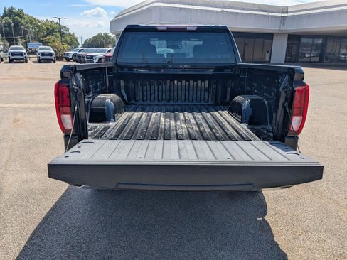 Used 2024 GMC Sierra 1500 Pro image 4