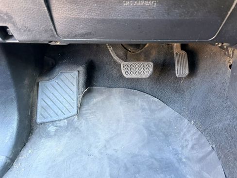 Used 2019 Toyota Tacoma SR5 RWD image 15