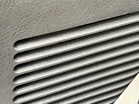 Used 2024 Chevrolet Express 2500 w/ Driver Convenience Package image 18