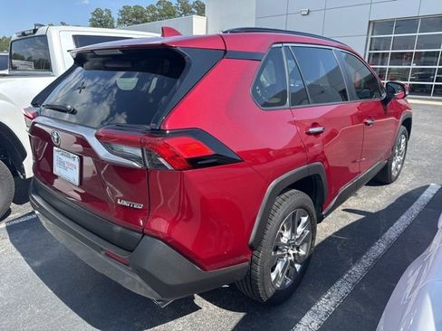Used 2020 Toyota RAV4 Limited image 3