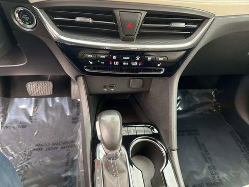 Used 2024 Buick Encore GX Avenir w/ Avenir Convenience Package AWD/4WD image 25