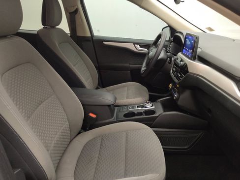 Used 2020 Ford Escape SE FWD image 21