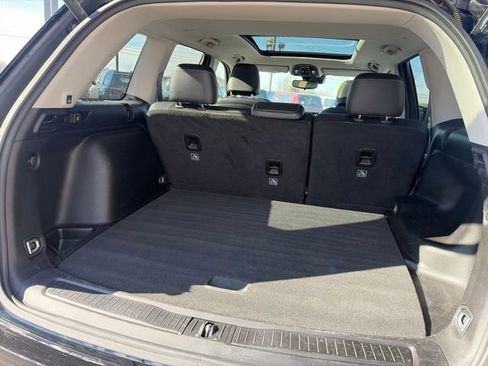 Certified 2024 Jeep Grand Cherokee Limited image 30