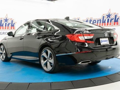 Certified 2020 Honda Accord Touring image 6