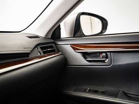 Used 2015 Lexus ES 350 image 38